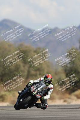 media/Oct-13-2025-Moto Forza (Mon) [[a66d839500]]/2-A Group/Session 4 Turn 7/